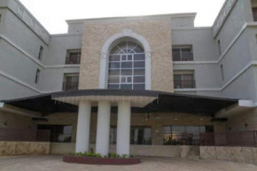 Room in Lodge - Full Moon Hotel Owerri
